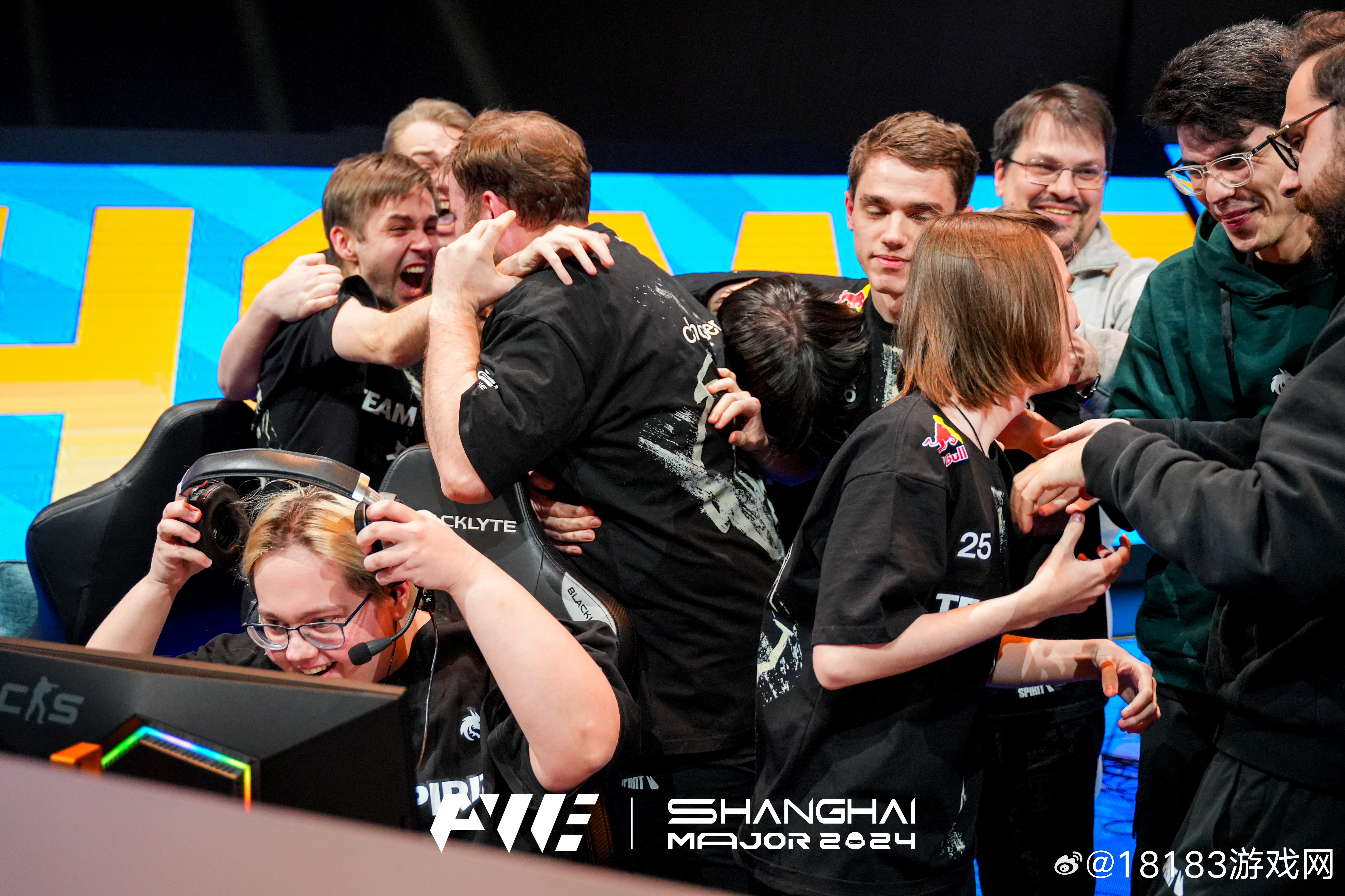 包含EG碾压WBG,Peanut关键团战开团秒人激烈交锋小组赛,成为赛场最大亮点的词条 包含EG碾压WBG,Peanut关键团战开团秒人激烈交锋小组赛,成为赛场最大亮点的词条