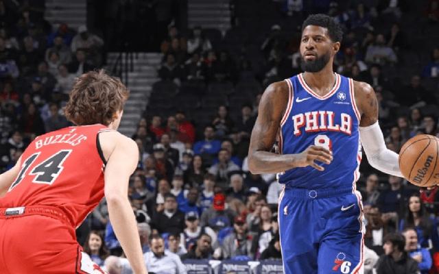 包含人遭遇惨败，恩比德表现不尽如人意的词条